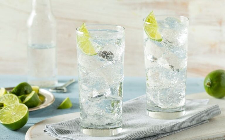 IS SPARKLING WATER BETTER FOR YOUR TEETH?