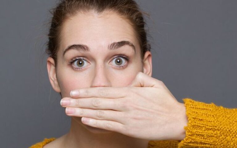 WHY DOES MOUTH SMELL BAD AFTER LONG NIGHT SLEEP