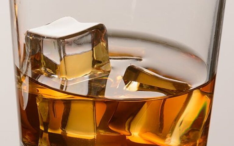 7 Surprising Things That are Bad for Your Teeth
