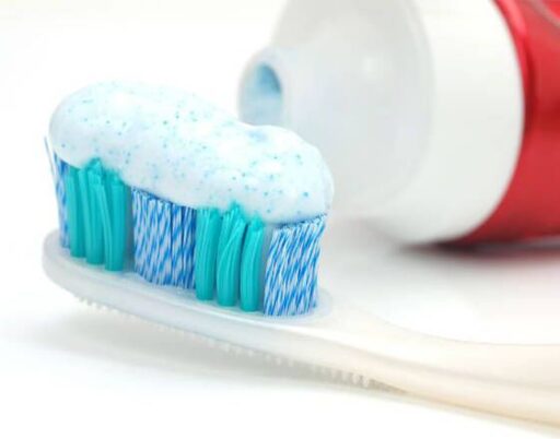 Choosing the Right Toothpaste for Your Toothbrush